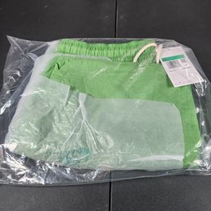 Nike Sportwear Woven Shorts NWT SZ XL Green
